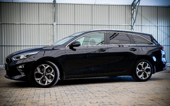 Kia Ceed cena 67900 przebieg: 117000, rok produkcji 2019 z Lubartów małe 121